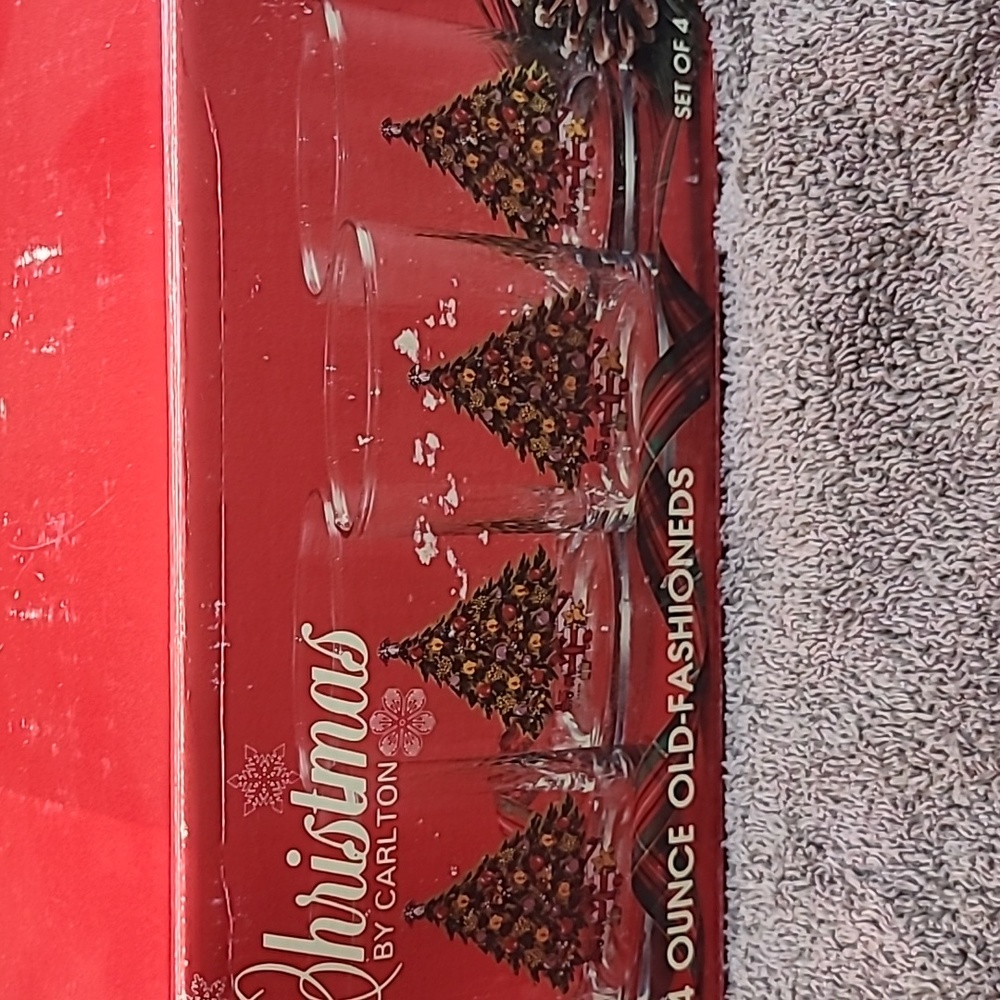Carlton Christmas 14 ounce old fashioned glasses